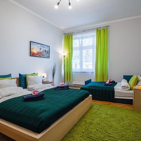 Kings Neighbor. Apartment 600 Meters From Castle Krakau Buitenkant foto