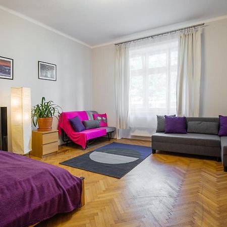 Kings Neighbor. Apartment 600 Meters From Castle Krakau Buitenkant foto