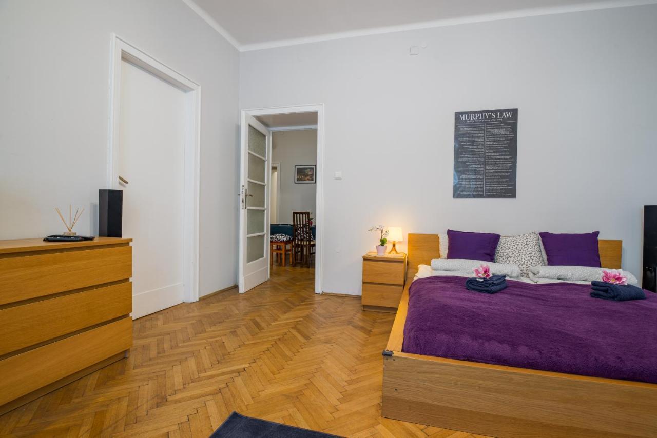 Kings Neighbor. Apartment 600 Meters From Castle Krakau Buitenkant foto