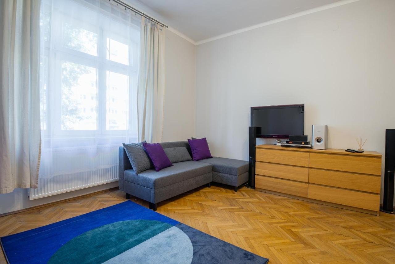 Kings Neighbor. Apartment 600 Meters From Castle Krakau Buitenkant foto
